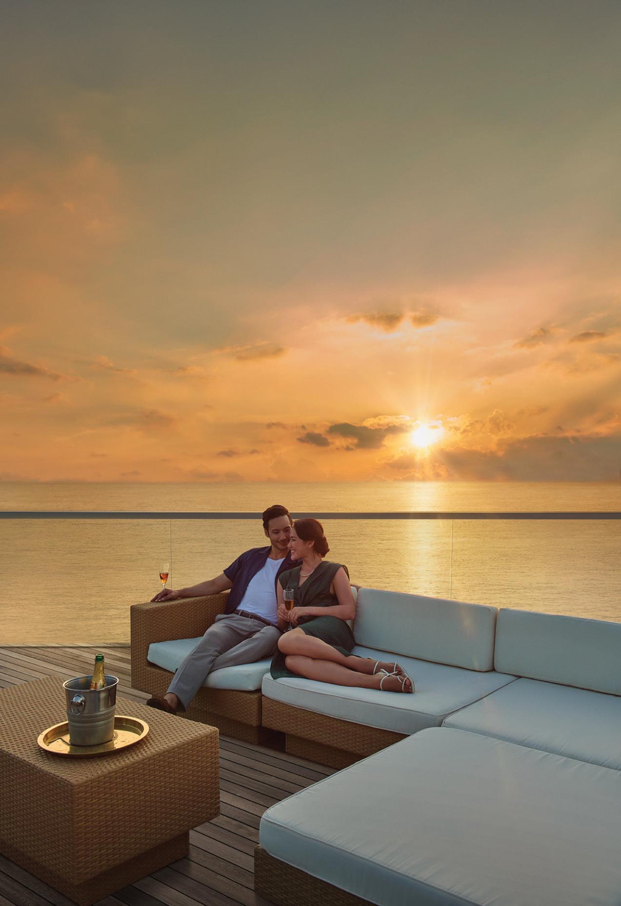 Sky lounge at sunset (artist’s impression)